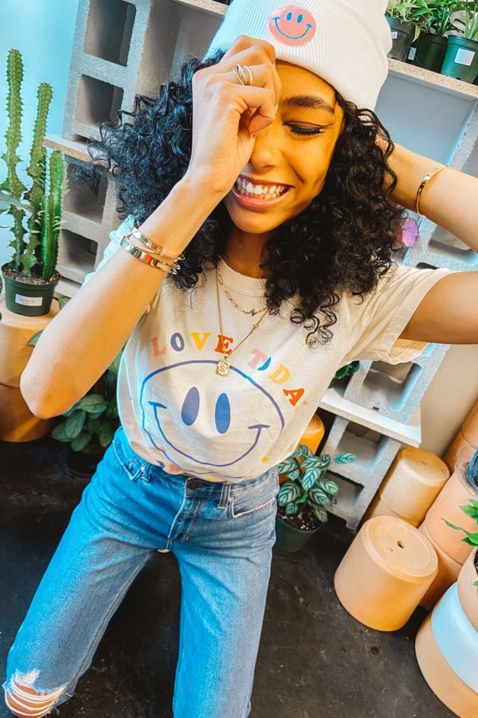 Love Today Smiley Face Tee - Girl Tribe Co.